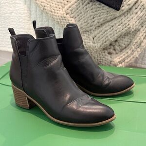 Dr. Scholl's Black Leather Ankle Booties